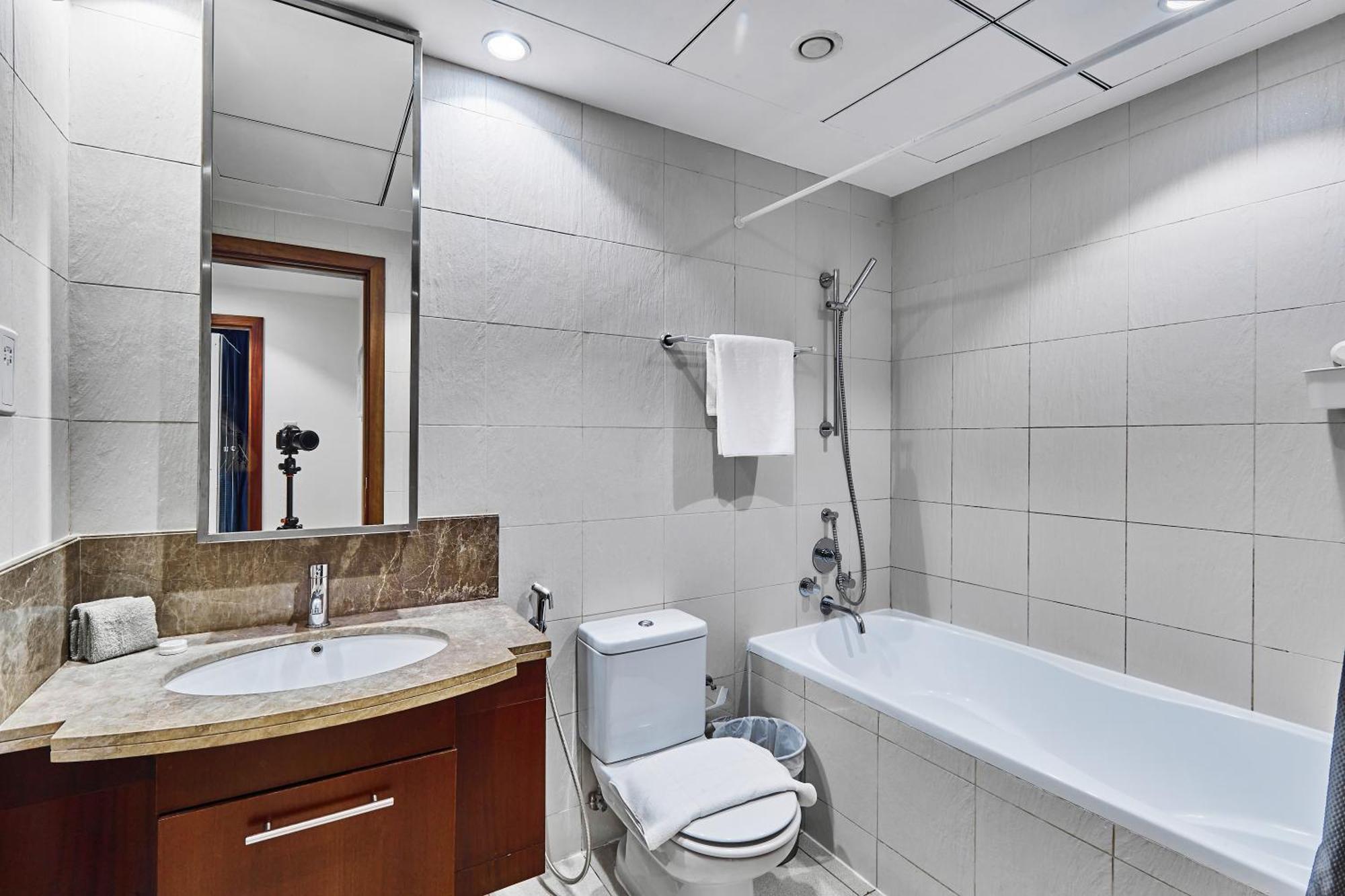Shukran Homes Lux 1Br With Fountains View Dubai Bagian luar foto